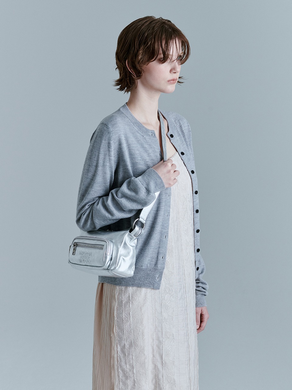 OUTPOCKET HOBO MINI_metallic silver foiled plain