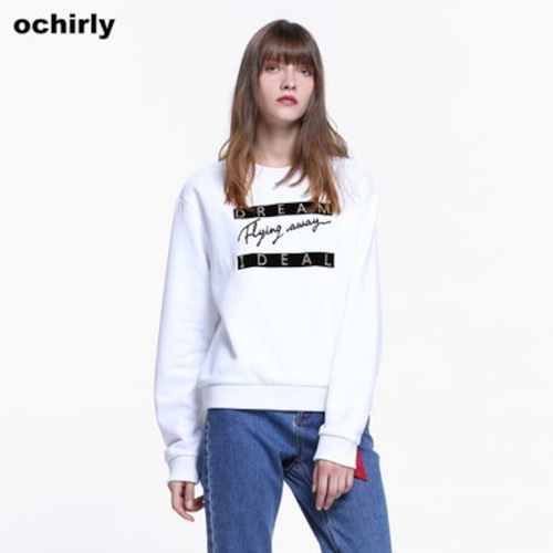 [해외] Ochirly 2017 신상 여성 가을 히트 컬러 자수 스웨터