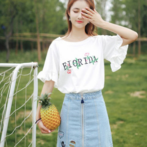 [해외] TOP신상 패션 캐주얼 여성 느슨한 달콤한 나팔소매 자수 라운드넥 반소매 티셔츠