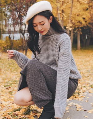 [해외] 단색 넥 스웨터 체인 링크 스웨터