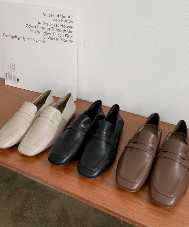 Benny loafers : [PRODUCT_SUMMARY_DESC]