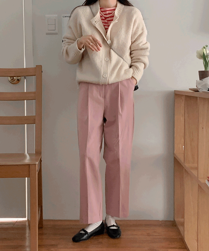 brief chino pants : [PRODUCT_SUMMARY_DESC]