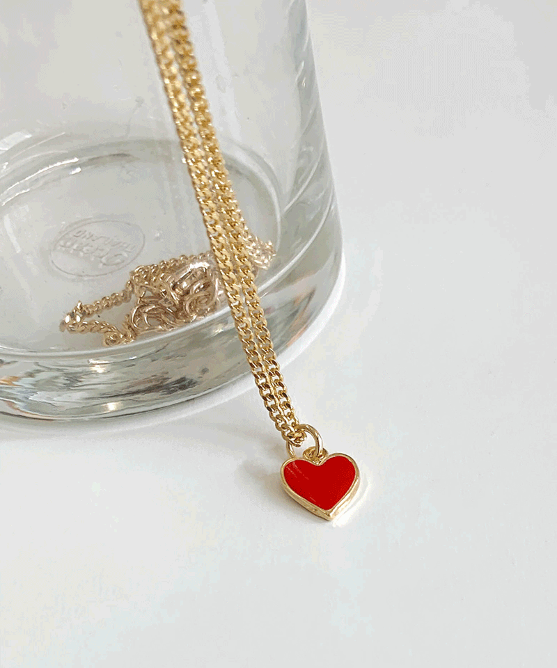 Red heart necklace : [PRODUCT_SUMMARY_DESC]