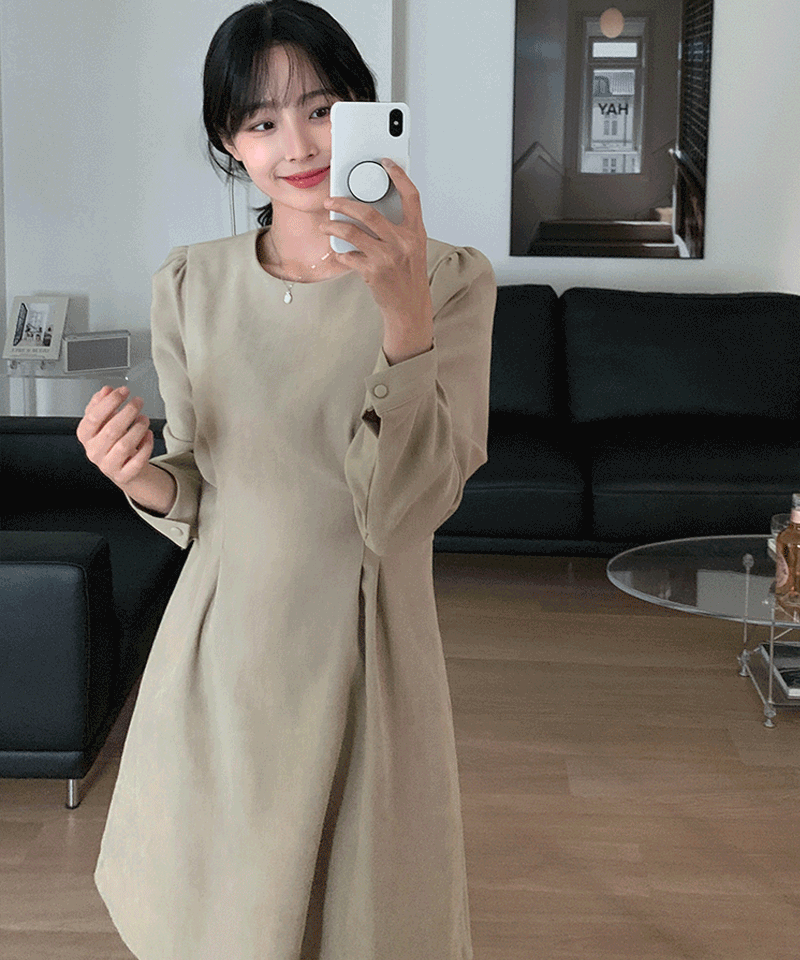 by pintuck dress : [PRODUCT_SUMMARY_DESC]