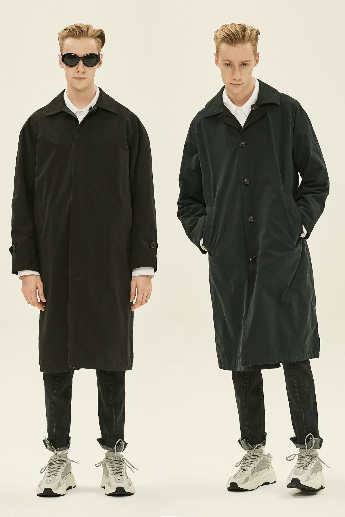 BLACK REVERSIBLE MAC COAT