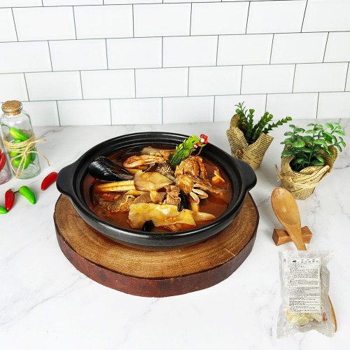 [이제이푸드스토리] 우삼겹 수제비 짬뽕탕 455g