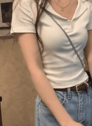 [늘씬핏!/여름코디] 로나 슬림 카라 반팔 티셔츠
