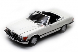 1:18 1986 MERCEDES-BENZ 300 SL (소프트탑 포함)