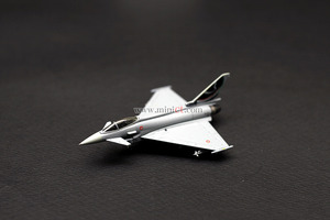 1:200 모형비행기 미니어처 키덜트 수집 EF2000 Typhoon F2, Italian Air Force 4th Wing 9th Squadron (6931)