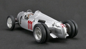 M-162 1:18 Auto Union Type C Hill Climb Version 111 Schau ins Land 1937 Limited Edition 1500 pcs