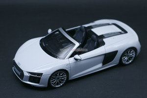 1:18 Audi R8 Spyder V10 iScale 딜러버젼 다이캐스트 아우디 자동차 모형