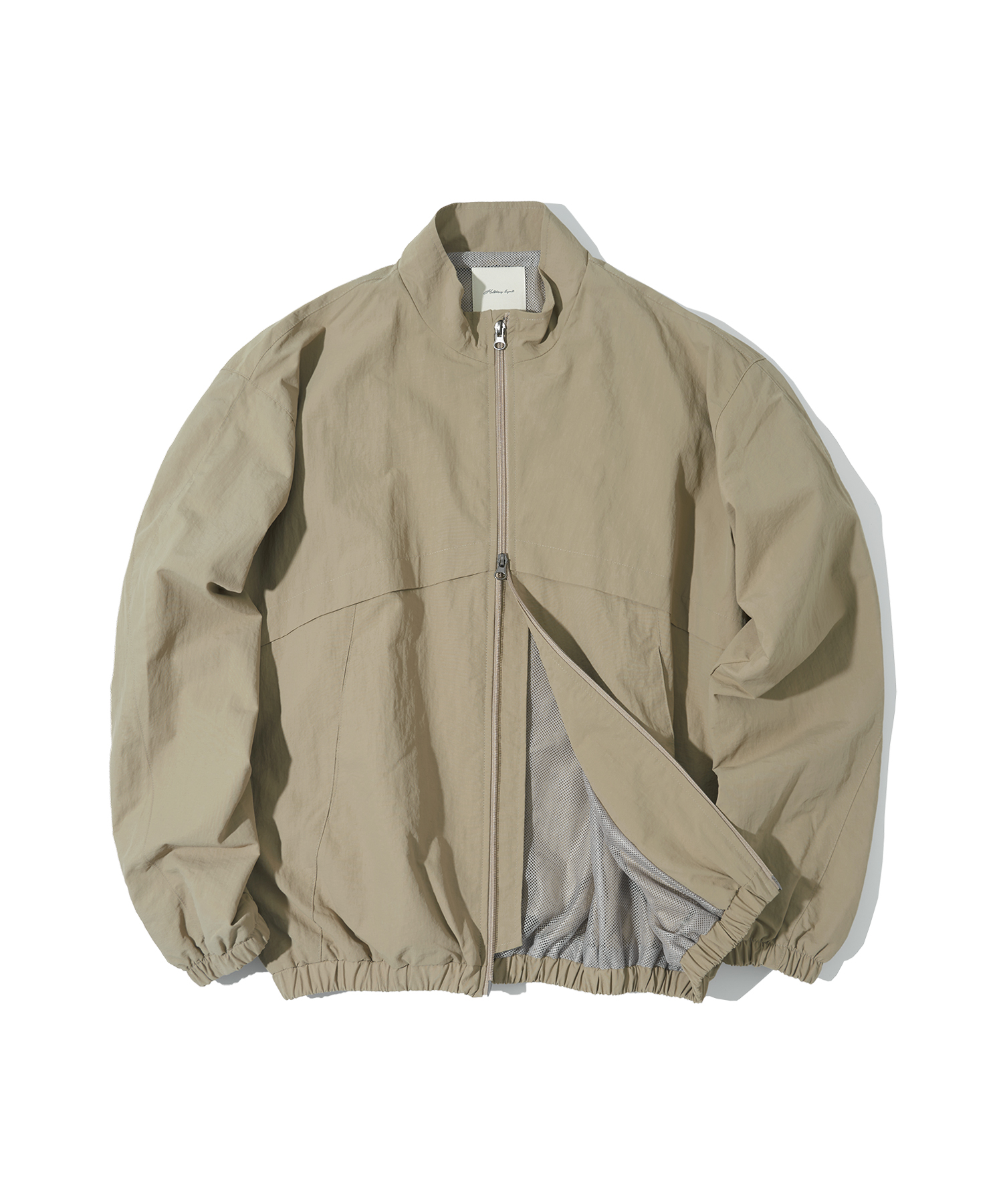 O30004 Curved windbreaker_Beige