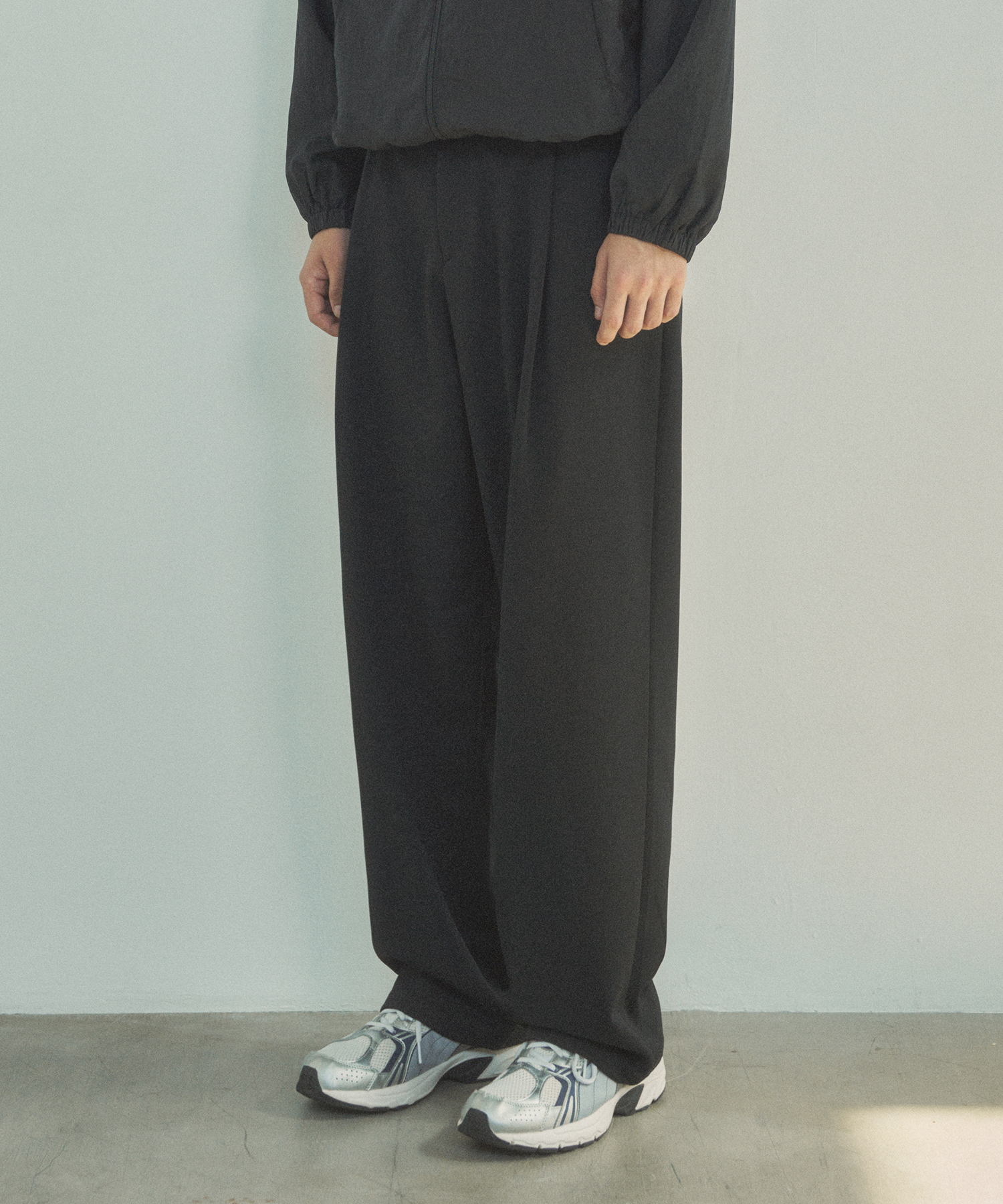 P10029 Wool wide slacks_Black