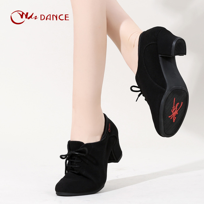 라틴 댄스 신발 성인 여성 전문 댄스 신발 스퀘어 댄스 신발 소프트 단독 소셜 네트워킹 현대 교사 신발 바디 슈즈