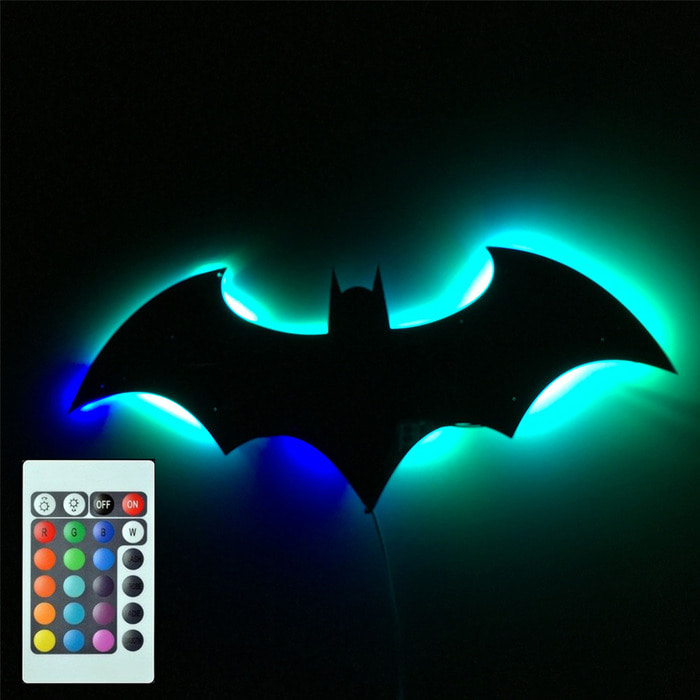 배트맨 거울 책상 램프 스마트 원격 제어 색상 변경 LED 벽 조명 홈 벽 부드러운 장식 USB 시각적 야간 조명