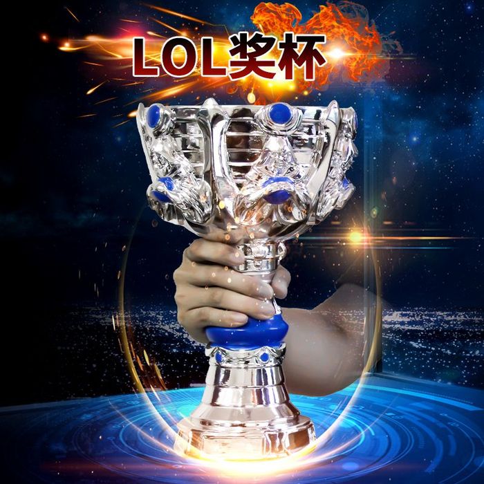 S9 리그 오브 레전드 대회 트로피 FPX 팀 세계 선수권 미니어쳐 기념 트로피 LOL Summoner IG