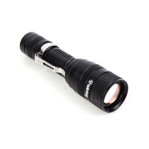 SF 윈텍 F5 밀리터리 스타일 줌라이트 CREE XM-L2 LED (950루멘) 렌턴 후레쉬