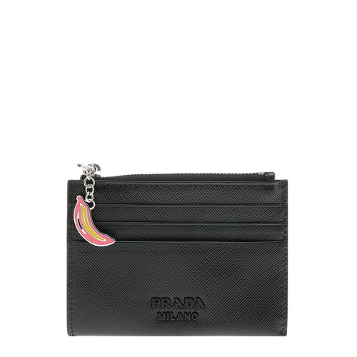[프라다] 1MC026 2CHR F0002 블랙 사피아노 로고 참 지퍼 카드지갑