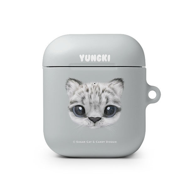 Yungki the Snow Leopard Face AirPod Hard Case