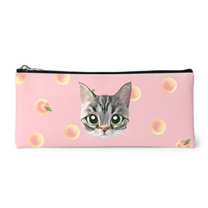 Momo the American shorthair cat’s Peach Face Leather Pencilcase