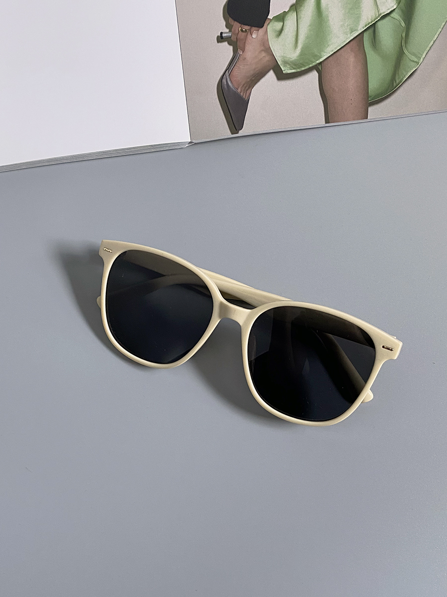 [2024ss Sale] Neutral Sunglasses (1COL)