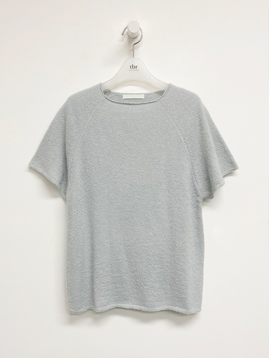 short sleeved tee grey color image-S5L3