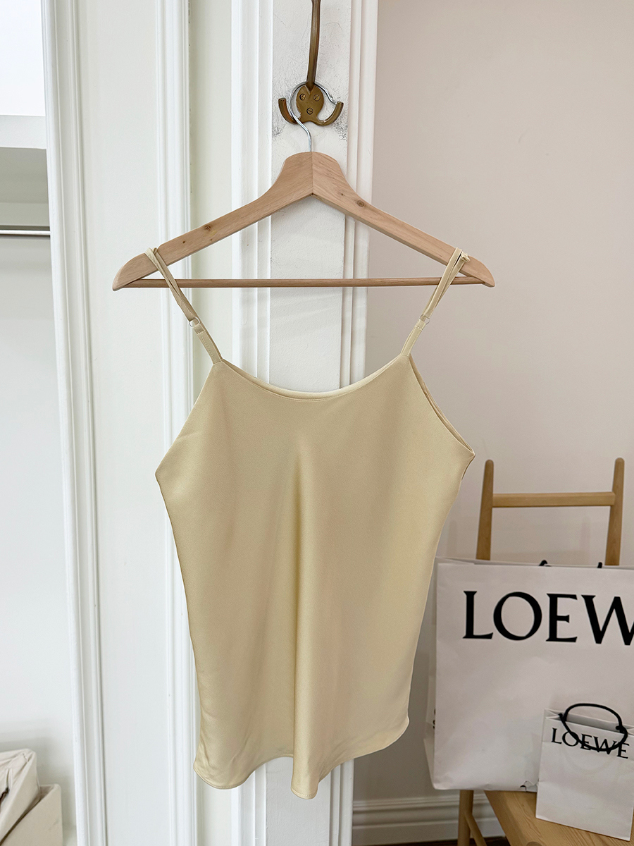 sleeveless mustard color image-S3L15