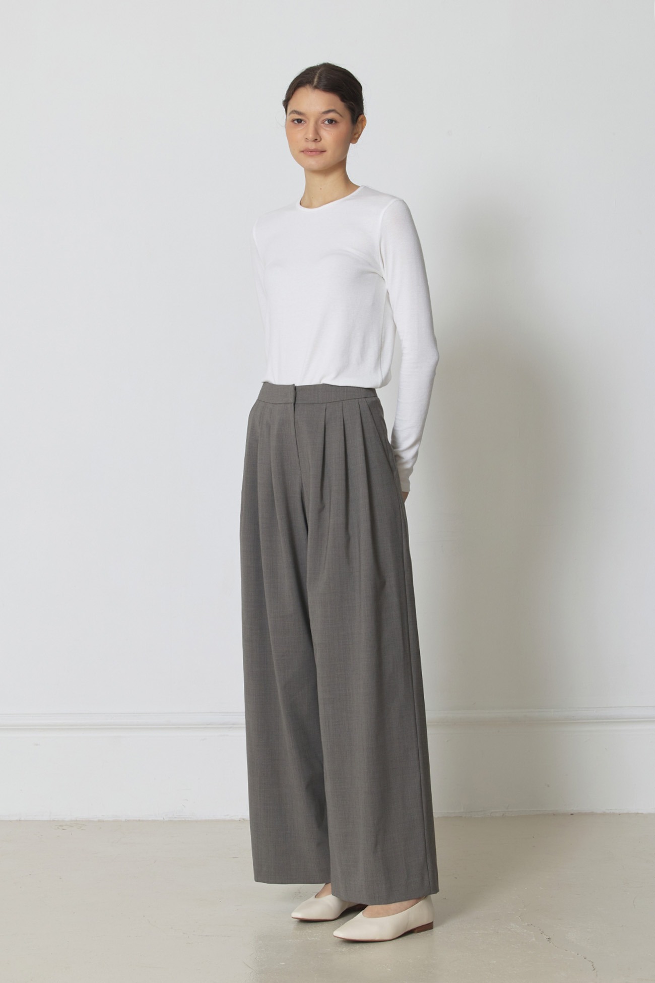 Italian light wool autumn pants