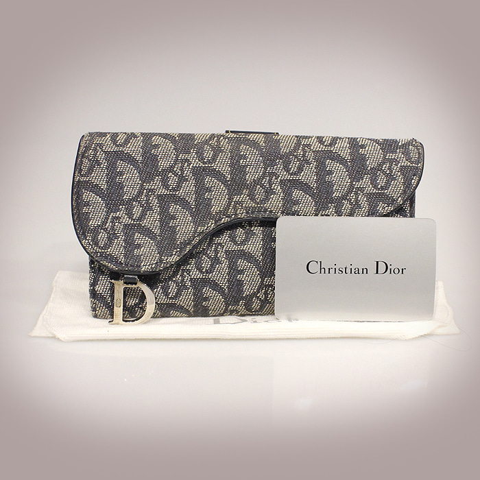 Dior(크리스챤디올) 네이비 자가드 은장 D로고 2단 장지갑