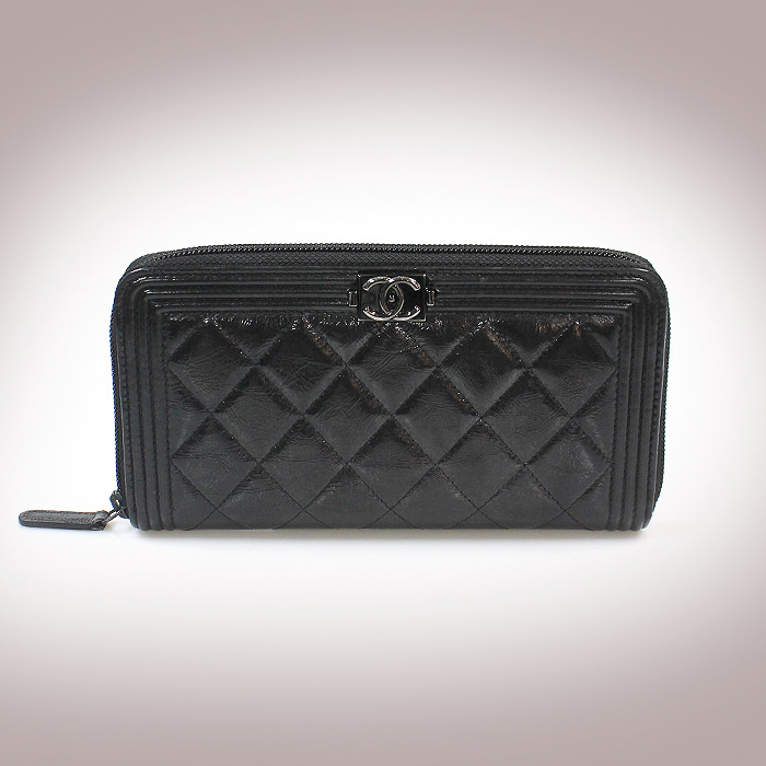Chanel(샤넬) A80815 블랙 빈티지 카프스킨 보이 샤넬 지퍼 장지갑 (20번대)
