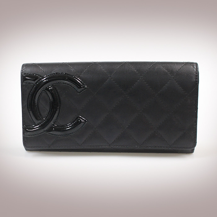 Chanel(샤넬) A50077 블랙 램스킨 페이던트 COCO로고 깜봉 장지갑(14번대)
