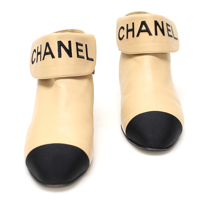 Chanel(샤넬) G35167 베이지 램스킨 그로그랭 앵클부츠 37C