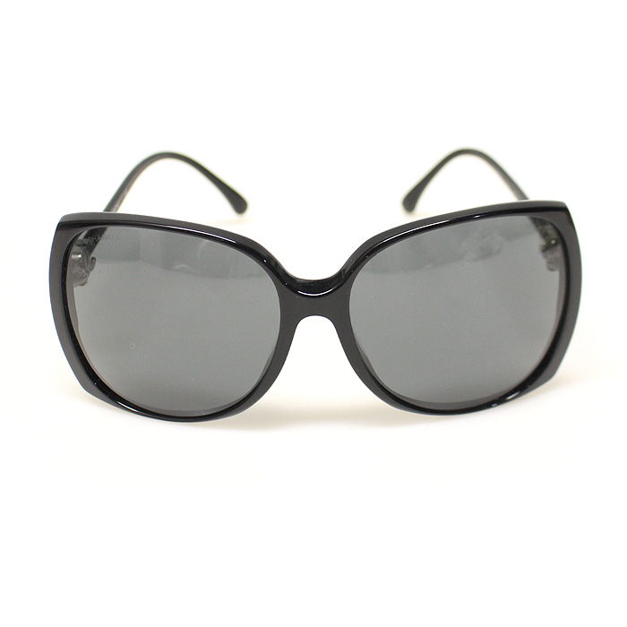Chanel(샤넬) 5216-A 블랙 프레임 CC로고 여성 선글라스