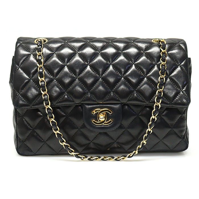 Chanel(샤넬) 블랙 램스킨 금장 체인 빈티지 클래식 투플랩 미듐 숄더백 (2번대)