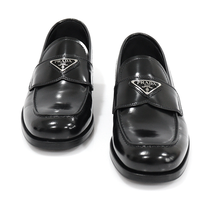 Prada (Prada) 2DB195 Black Brushed Leather Silver Triangle Logo Men&#039;s Roper 5.5