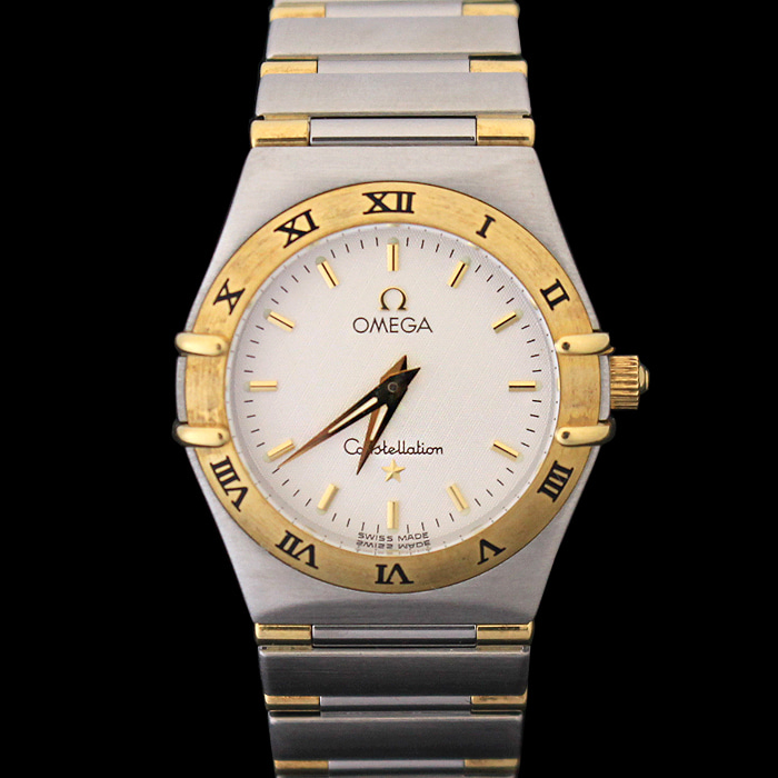 Omega(오메가) 1372.30.00 18K 옐로우 골드 스틸 콤비 하프바 쿼츠 컨스틸레이션 여성 시계