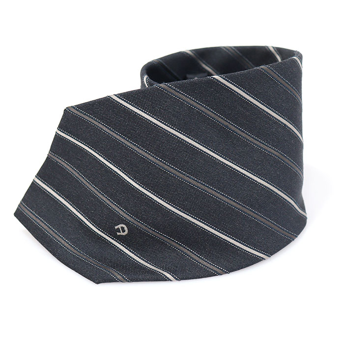 Aigner 100% Silk Black Stripe Patterned Tie