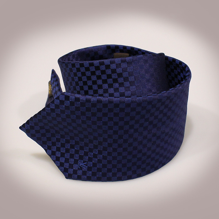 Louis Vuitton(루이비통) M67968 블루 모옌 쁘띠 다미에 넥타이 100% 실크 넥타이