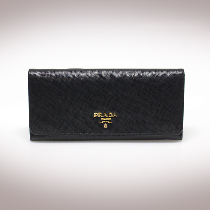Prada(프라다) 1M1132 블랙 사피아노 금장 로고 장식 장지갑