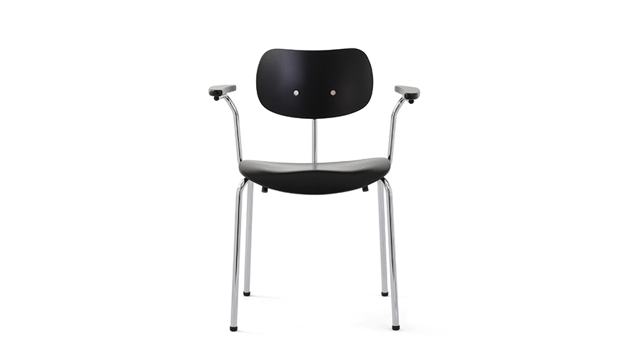 SE68 Chair with armrest (Non-stackable 9394)SE68 체어 위드 암레스트 논스태커블블랙 스테인드/크롬 프레임