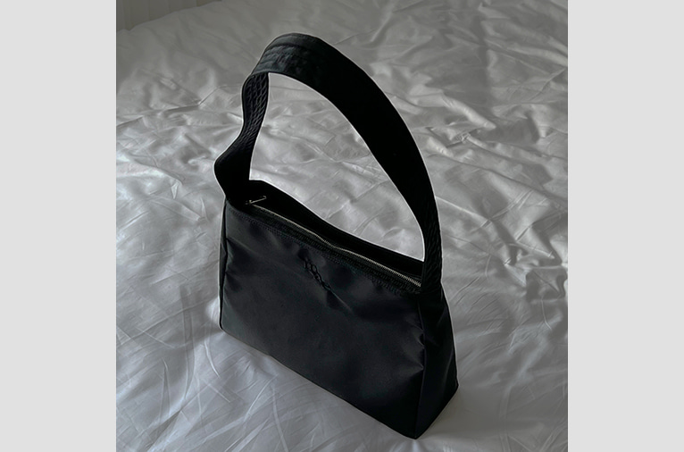 [무쿠앤에보니] Comfy bag - black (7차입고)