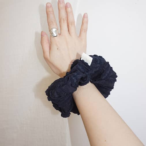 [브리즈아카이브] Pattern Scrunchie - navy