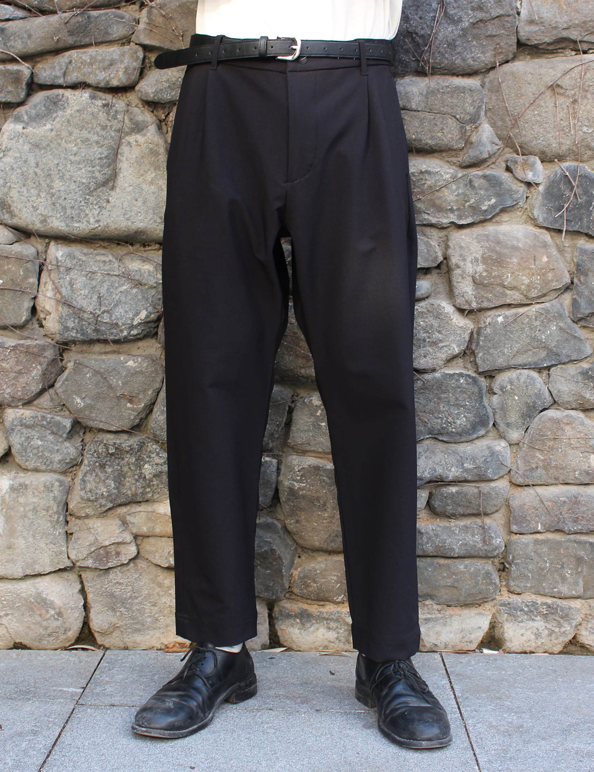 EQ PLEATS PANTS_BLACK