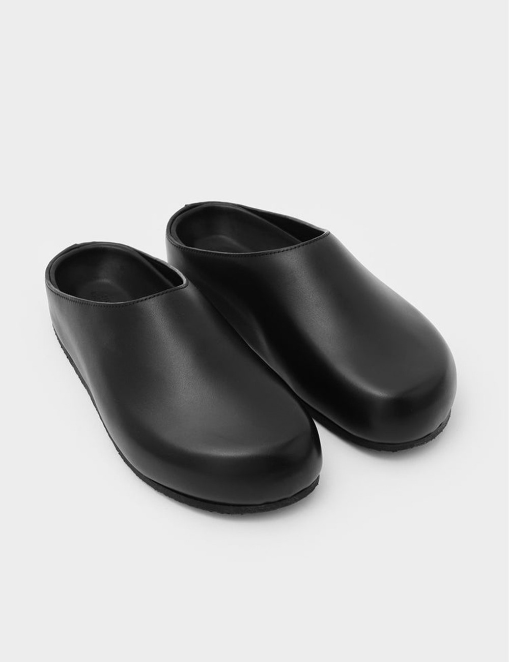 MENS SLIP ON CLOG_BLACK