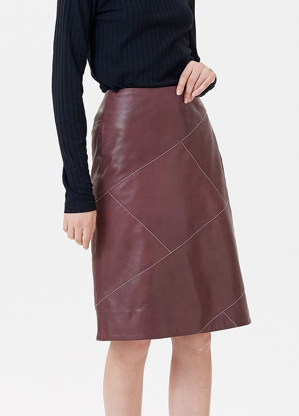 절개 레더 스커트 와인LINE CUTTING LEATHER SKIRTS WINE