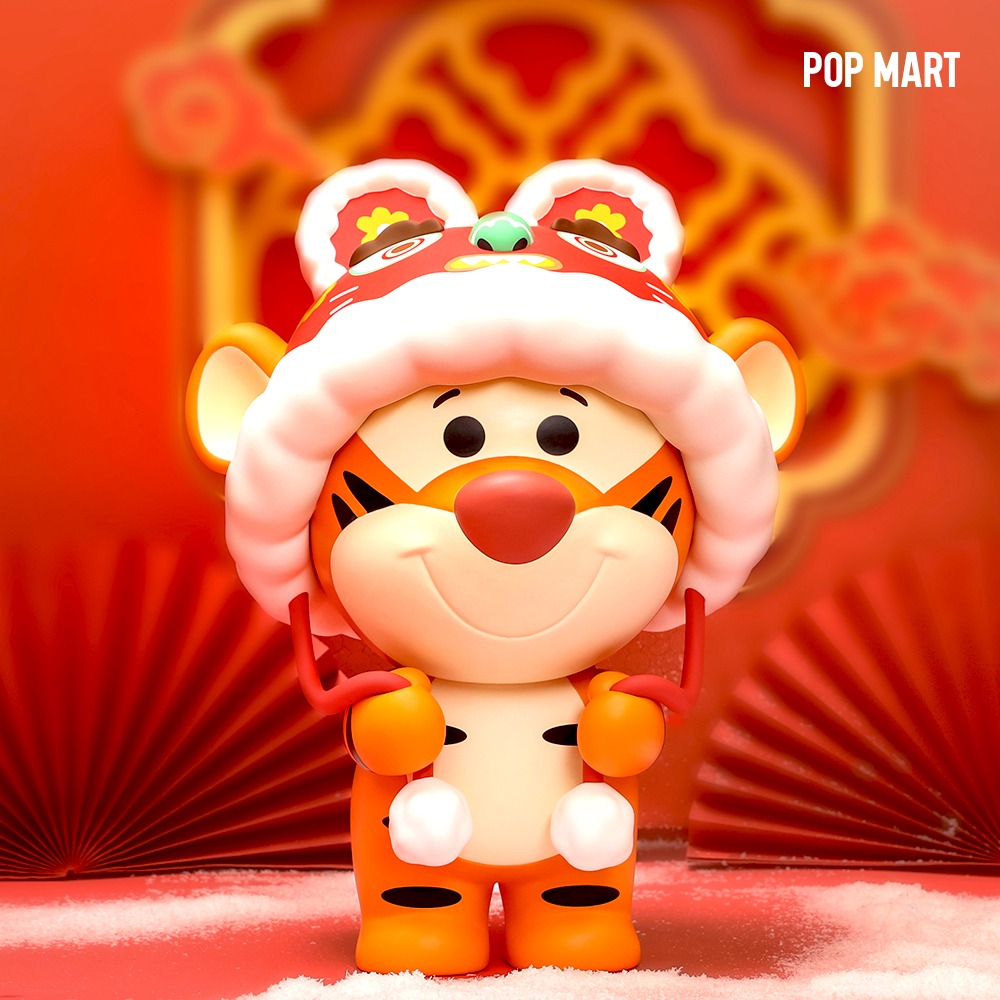 POP MART KOREA, Disney New Year Tigger - 디즈니 해피 뉴 이어 티거 Big