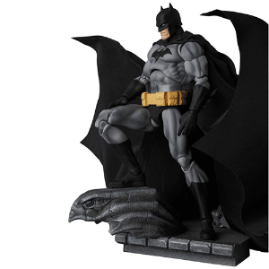 [21년1월 발매] 메디콤토이 마펙스 No.126 MAFEX BATMAN “HUSH” BLACK Ver.