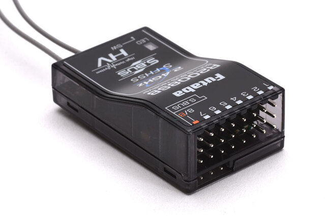 Futaba R2008SB 8チャンネル受信機 フタバ R2008SB S-FHSS システム 8 チャンネル + S.Bus 受信機