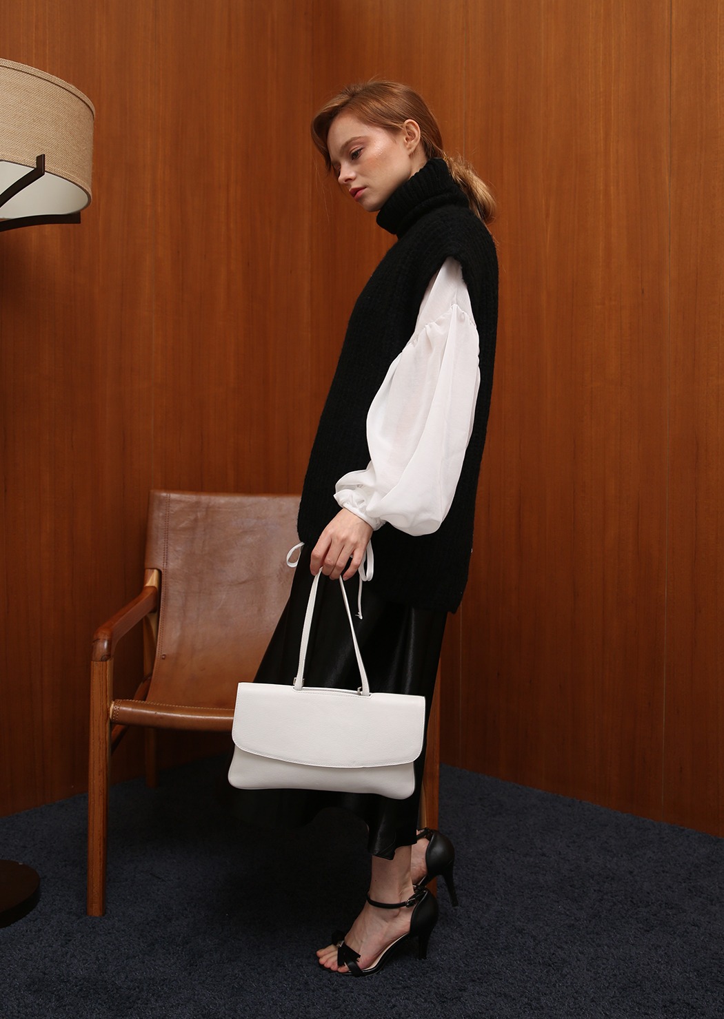 2NDF (투엔디에프)Mini flat bag_White /1:1자체제작/네이밍오더/데일리가방/여성가방/핸드백/토트백