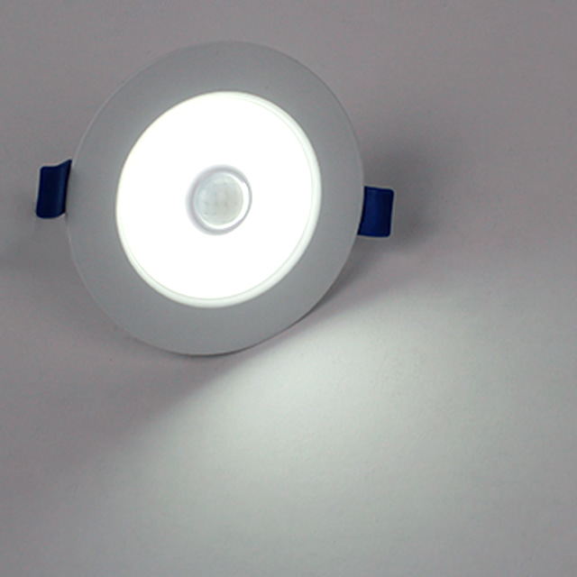 룩스램 LED 매입 센서등 3인치 4인치 겸용 7W 다운라이트 현관 복도 플리커프리
